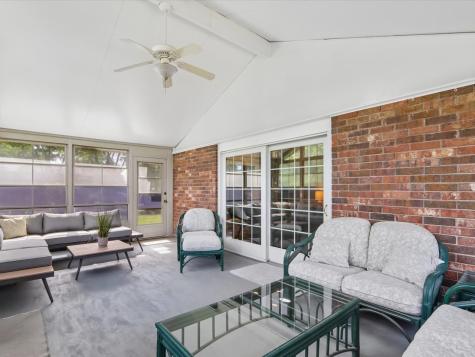 5 Olde Hickory Road Coralville IA 52241