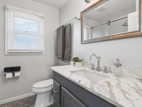 5 Olde Hickory Road Coralville IA 52241