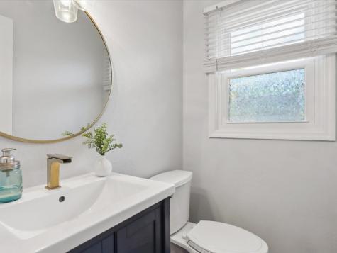 5 Olde Hickory Road Coralville IA 52241