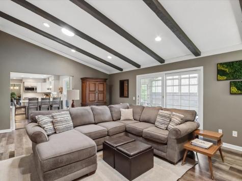5 Olde Hickory Road Coralville IA 52241