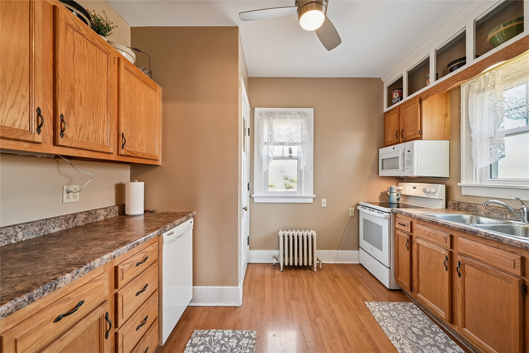 1602 1st Avenue NW Cedar Rapids IA 52405