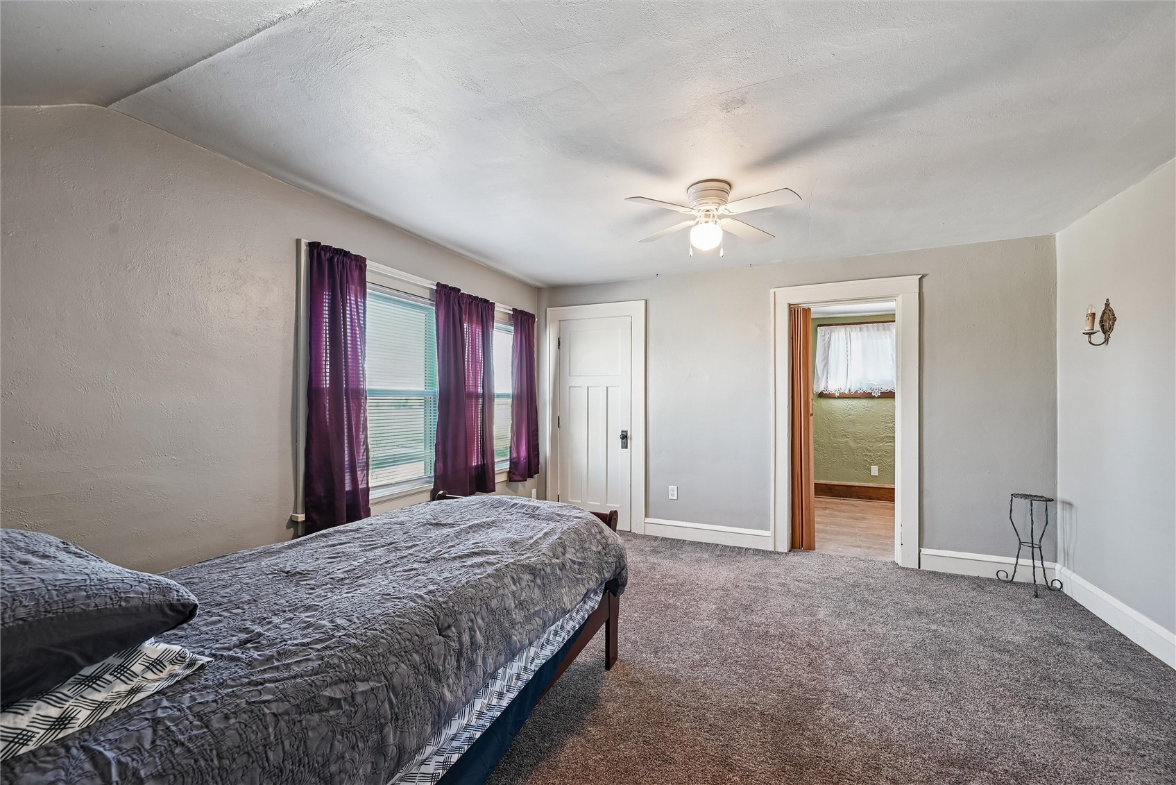 1602 1st Avenue NW Cedar Rapids IA 52405