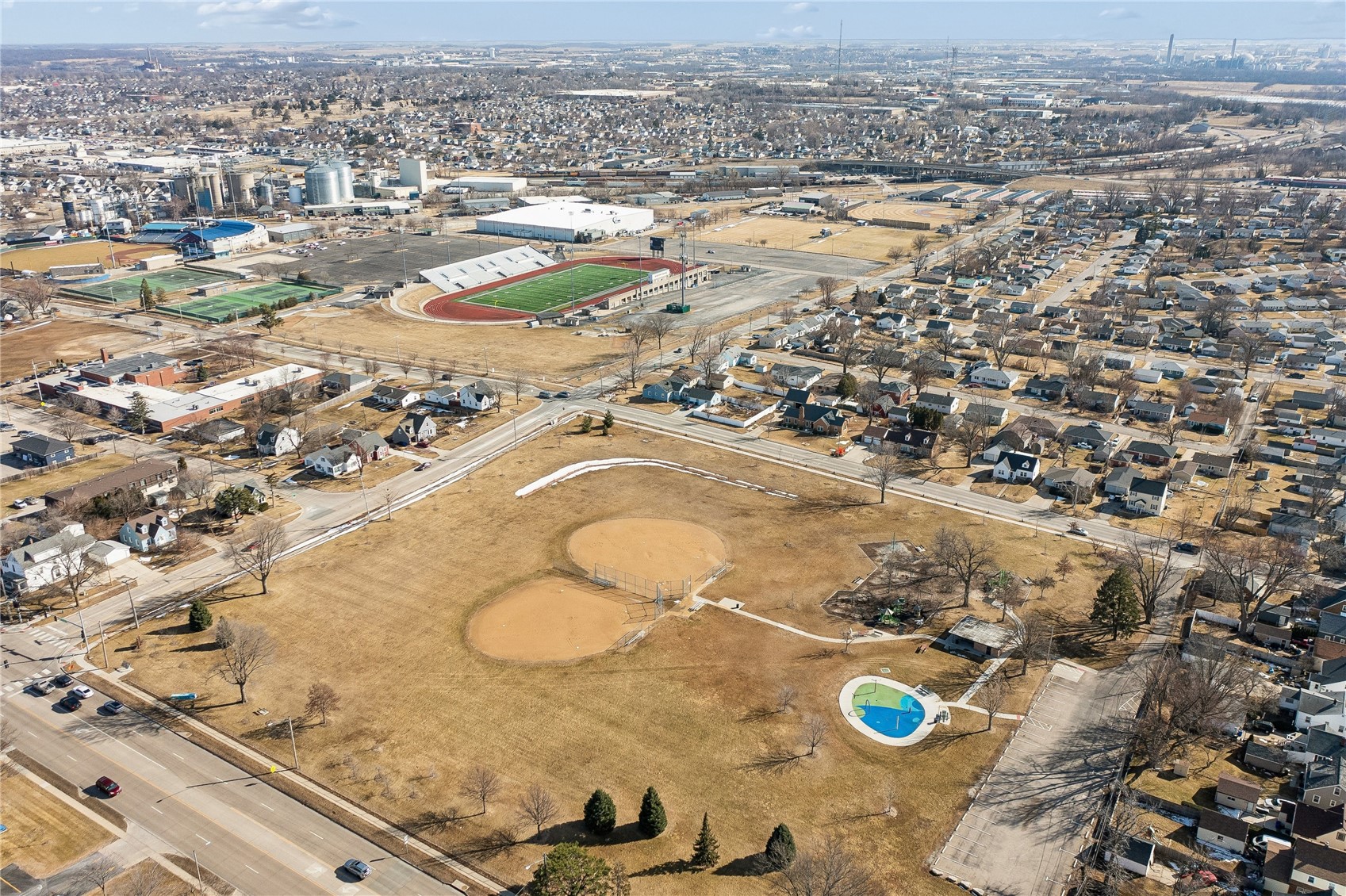 1602 1st Avenue NW Cedar Rapids IA 52405