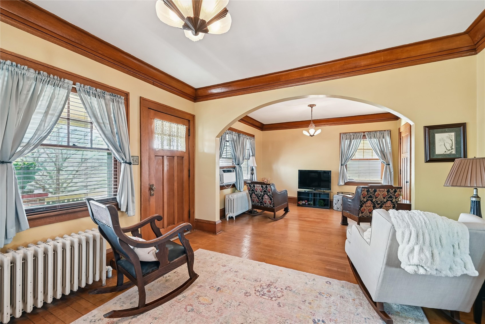 1602 1st Avenue NW Cedar Rapids IA 52405