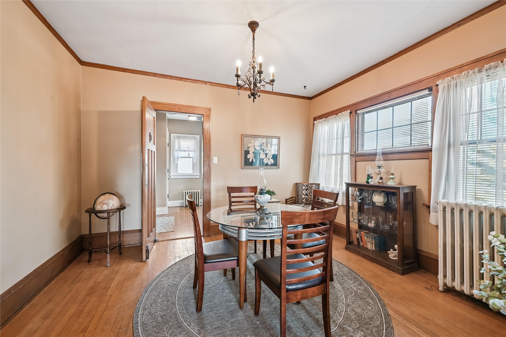 1602 1st Avenue NW Cedar Rapids IA 52405