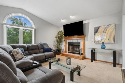 6605 Council Street NE Cedar Rapids IA 52402