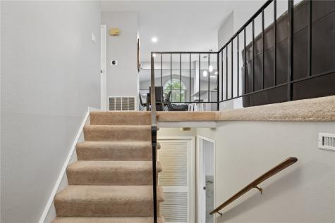 6605 Council Street NE Cedar Rapids IA 52402