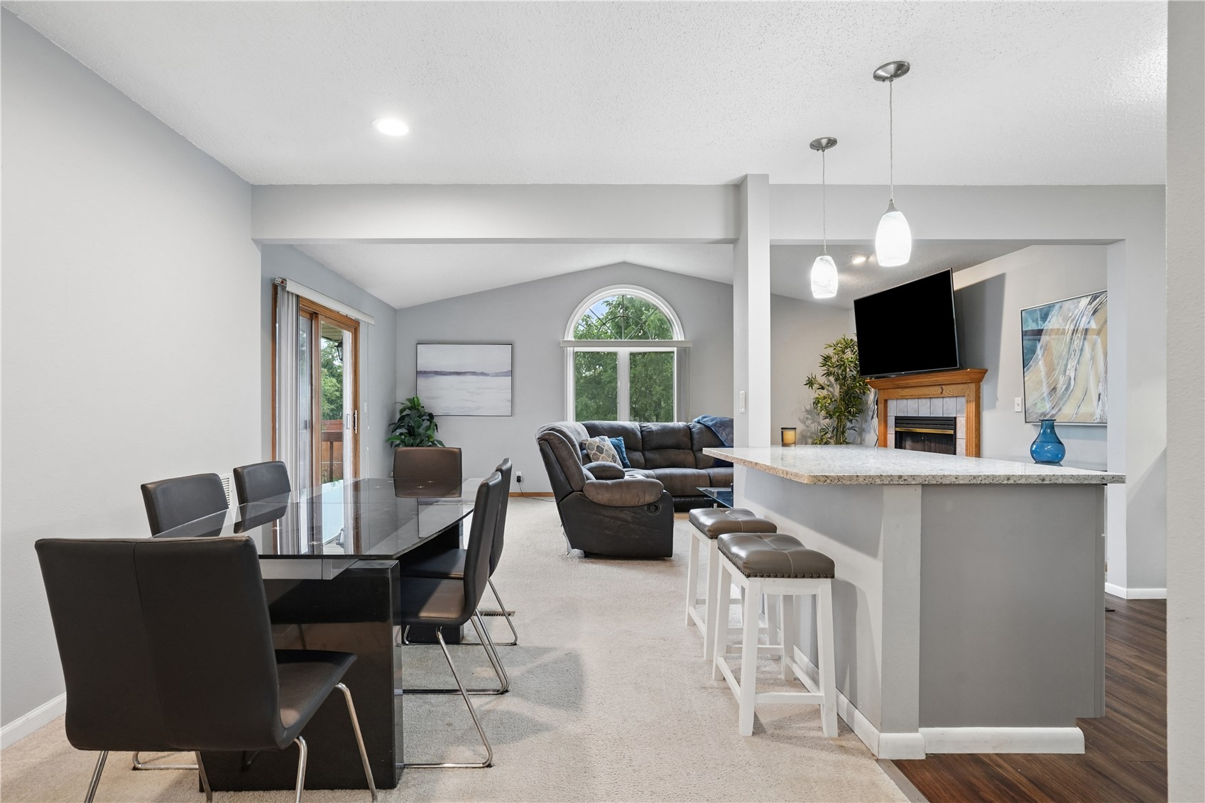 6605 Council Street NE Cedar Rapids IA 52402