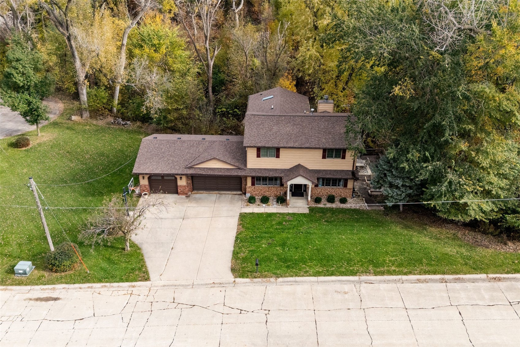 3004 Orrian Drive SE Cedar Rapids IA 52403