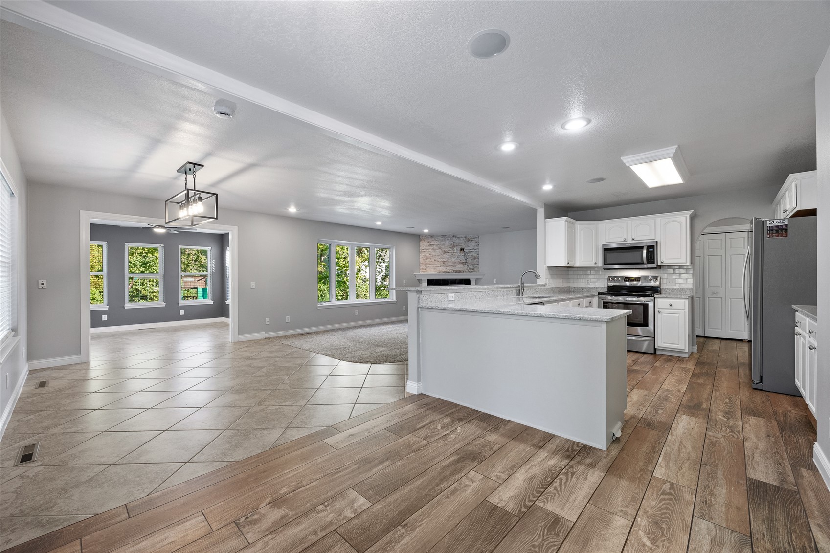 1206 Winchester Circle NE Swisher IA 52338