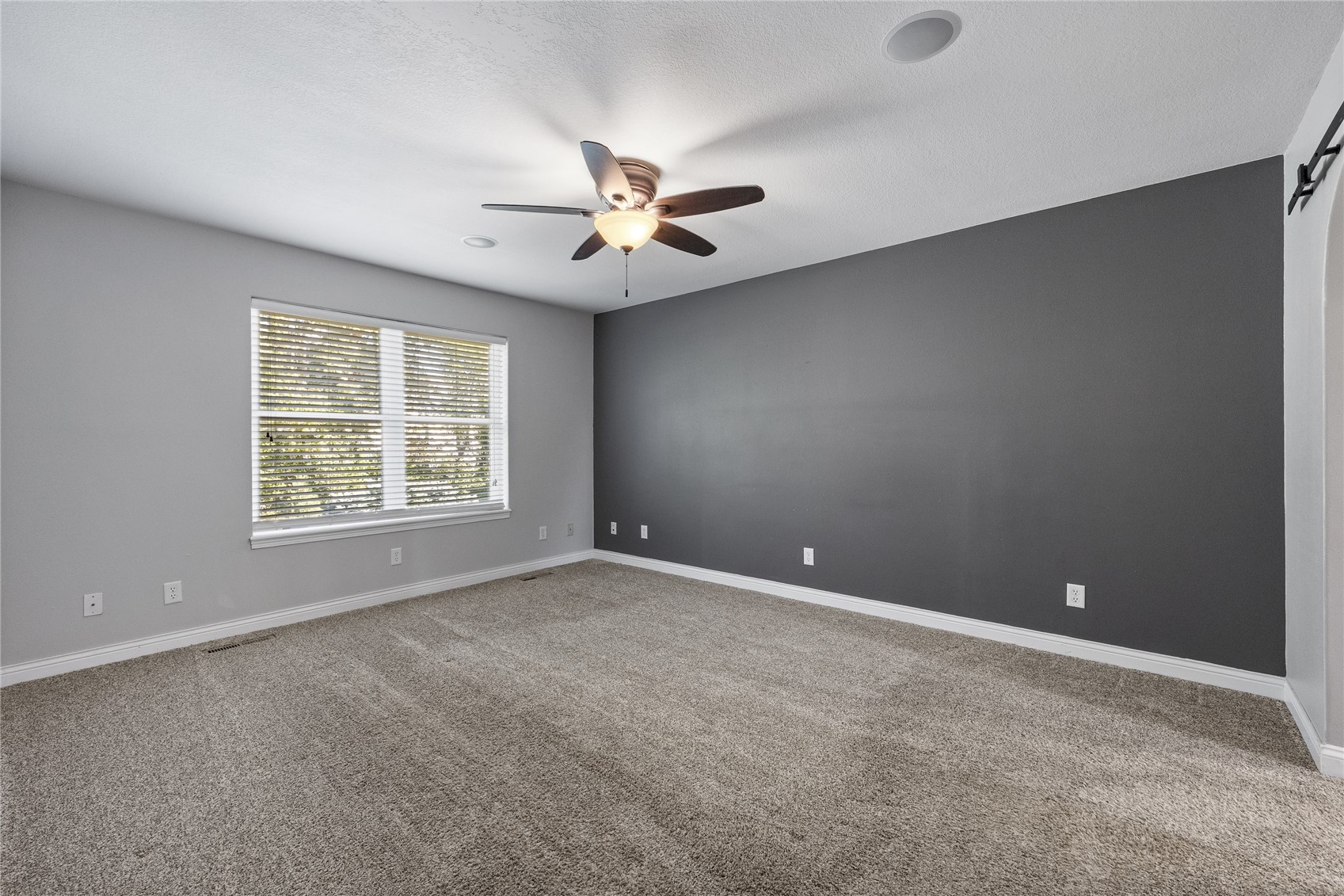 1206 Winchester Circle NE Swisher IA 52338