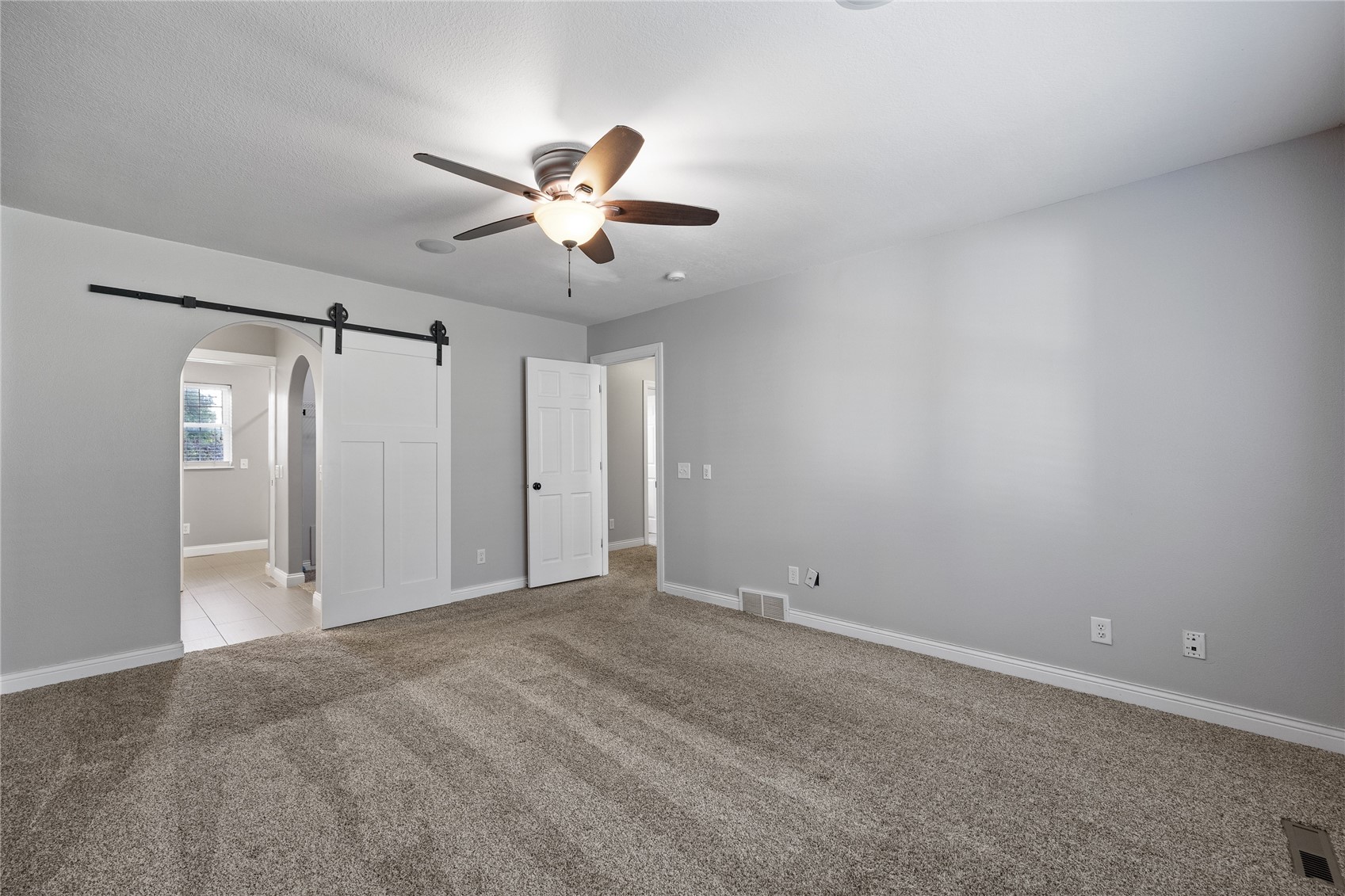 1206 Winchester Circle NE Swisher IA 52338