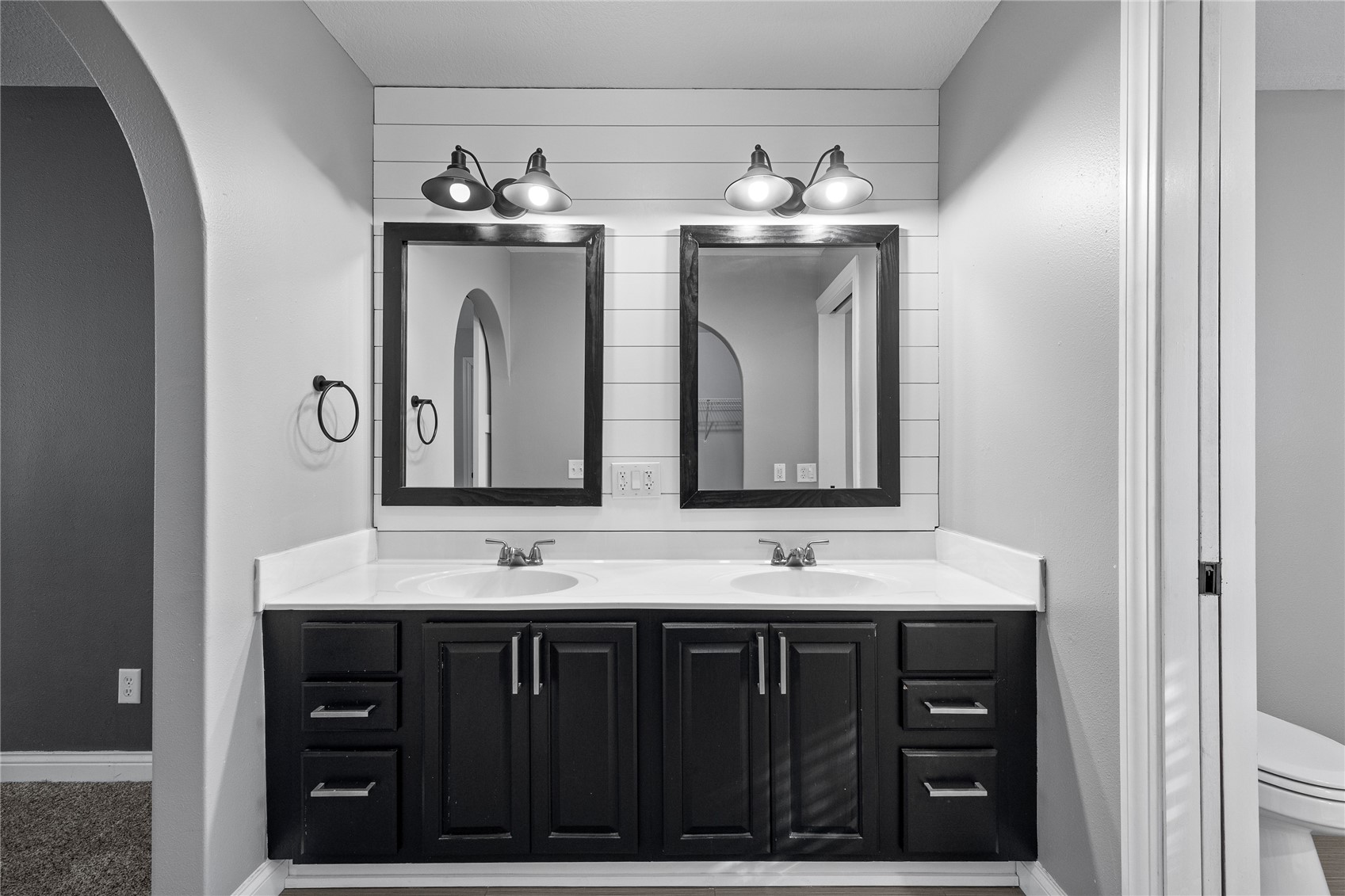 1206 Winchester Circle NE Swisher IA 52338