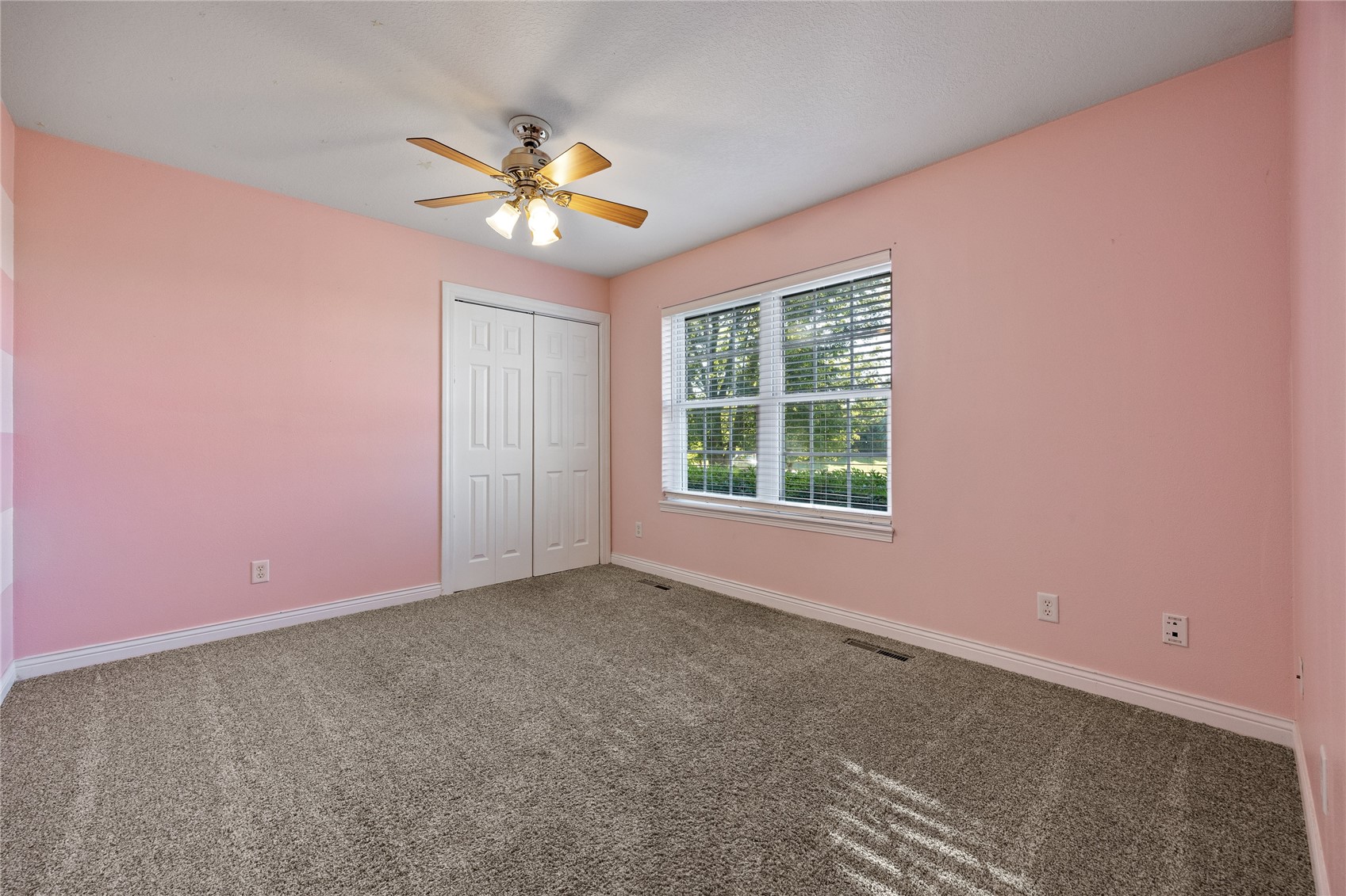 1206 Winchester Circle NE Swisher IA 52338