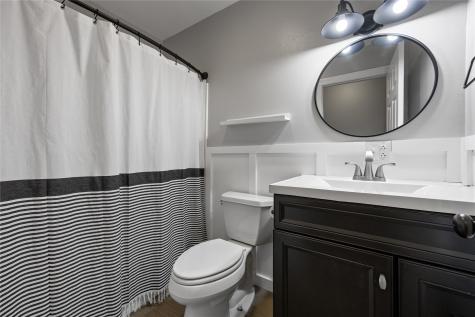 1206 Winchester Circle NE Swisher IA 52338