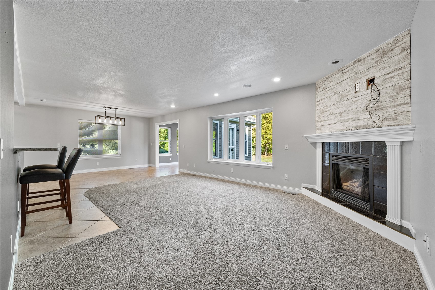 1206 Winchester Circle NE Swisher IA 52338