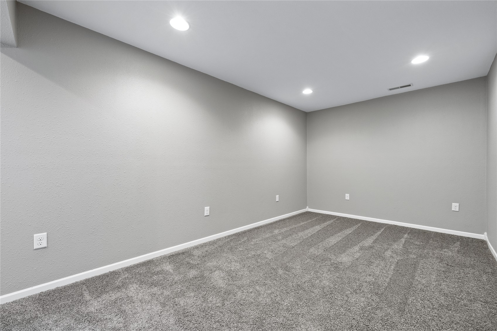 1206 Winchester Circle NE Swisher IA 52338
