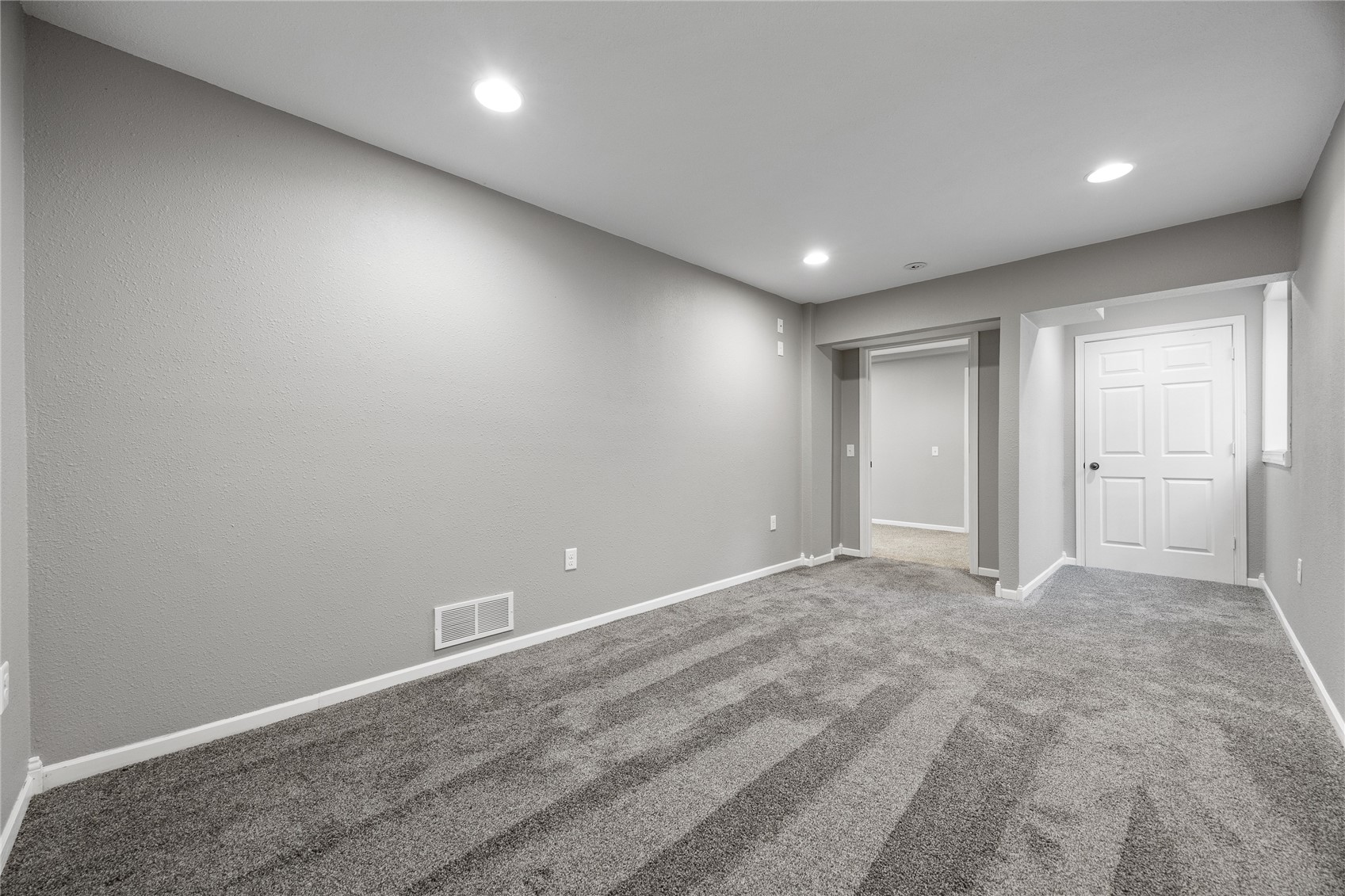 1206 Winchester Circle NE Swisher IA 52338