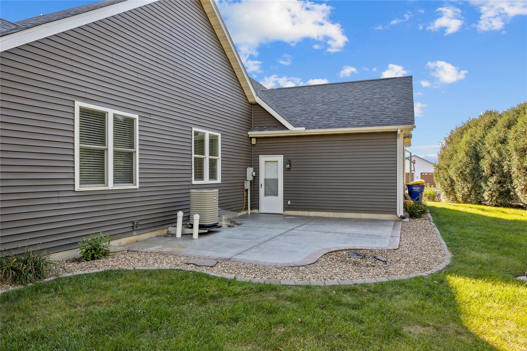 1206 Winchester Circle NE Swisher IA 52338