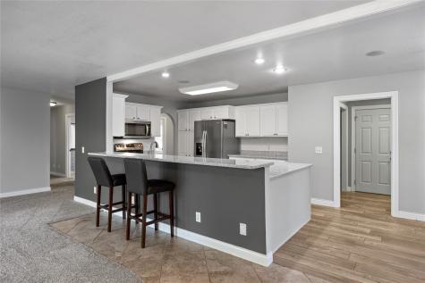 1206 Winchester Circle NE Swisher IA 52338