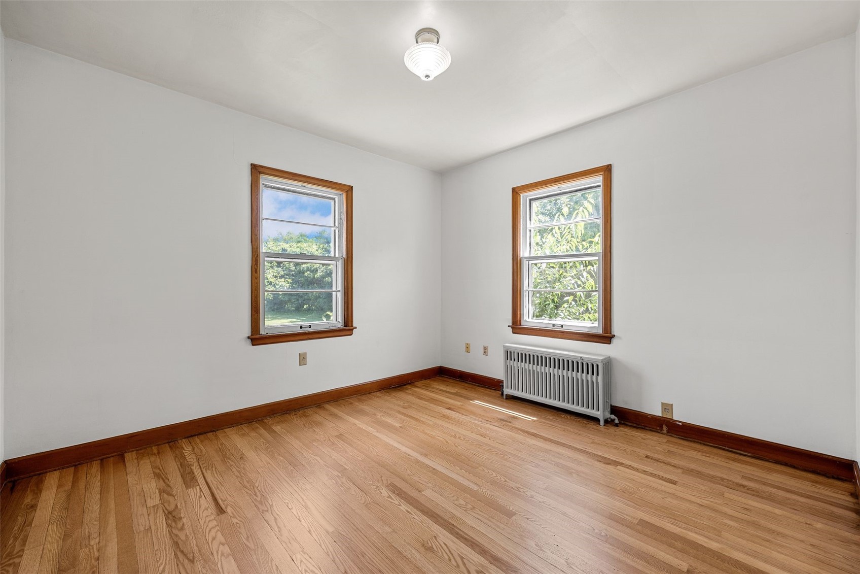 305 7th Avenue Clarence IA 52216