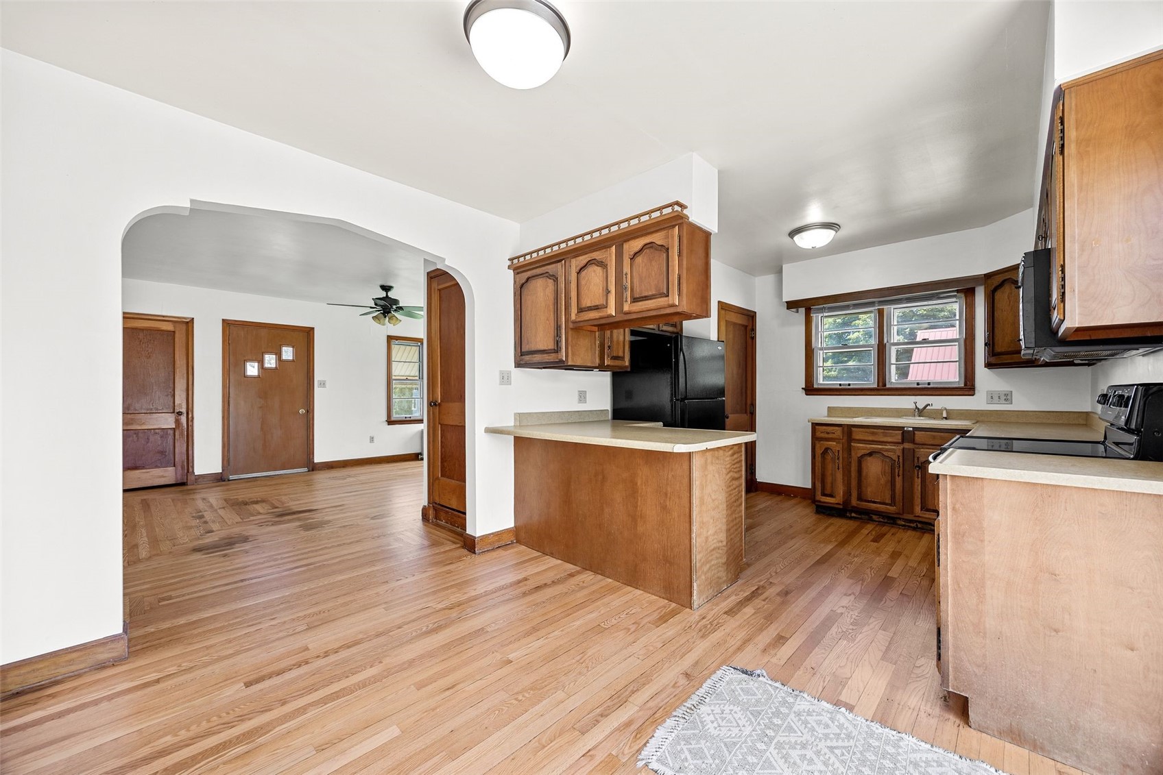 305 7th Avenue Clarence IA 52216