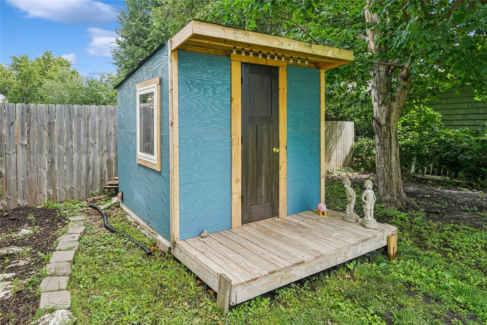 388 W Hilton Street Marengo IA 52301