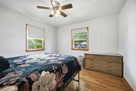 1524 48th Street NE Cedar Rapids IA 52402