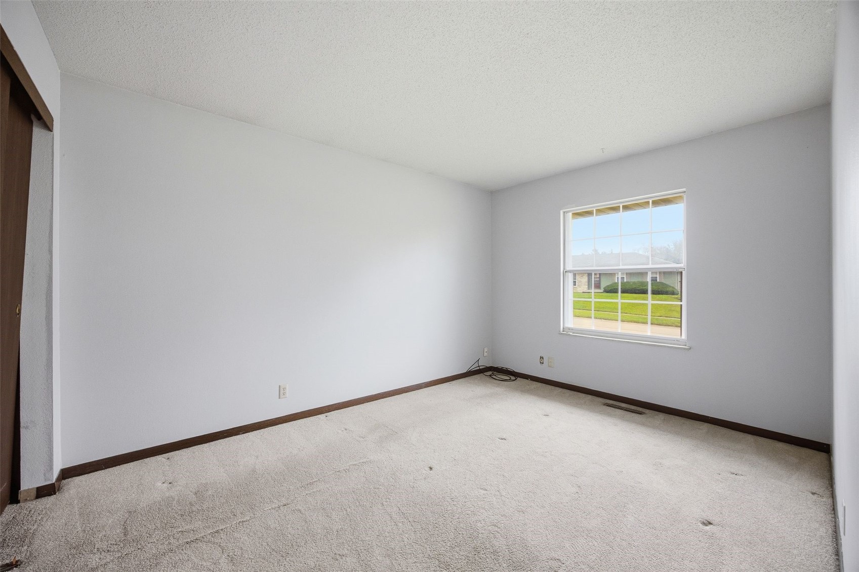 114 Sand Lane NW Cedar Rapids IA 52405