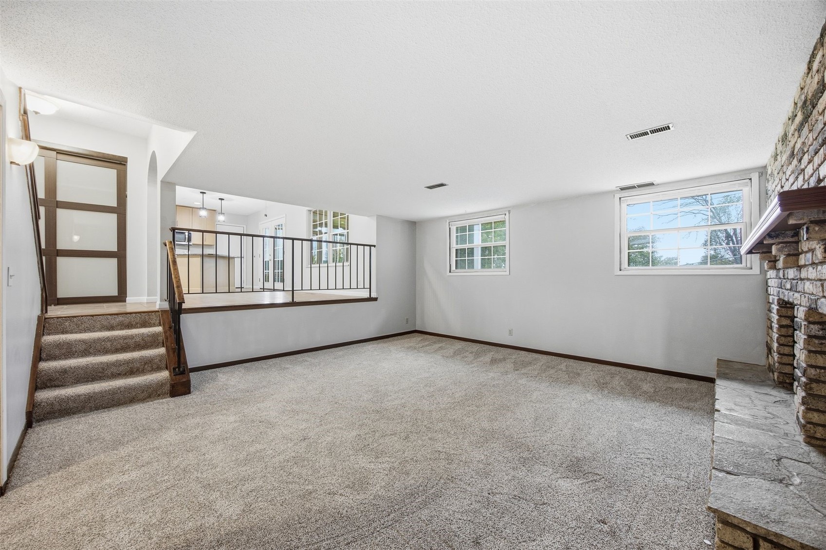114 Sand Lane NW Cedar Rapids IA 52405