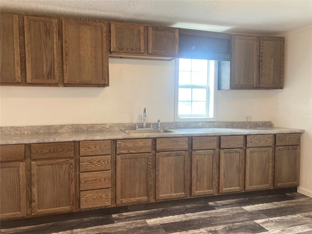 1002 S 8th Avenue Vinton IA 52349