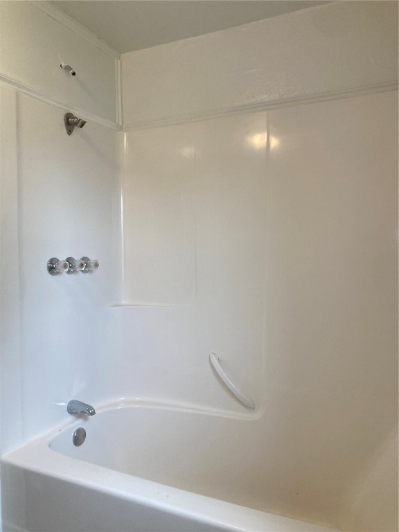 1002 S 8th Avenue Vinton IA 52349