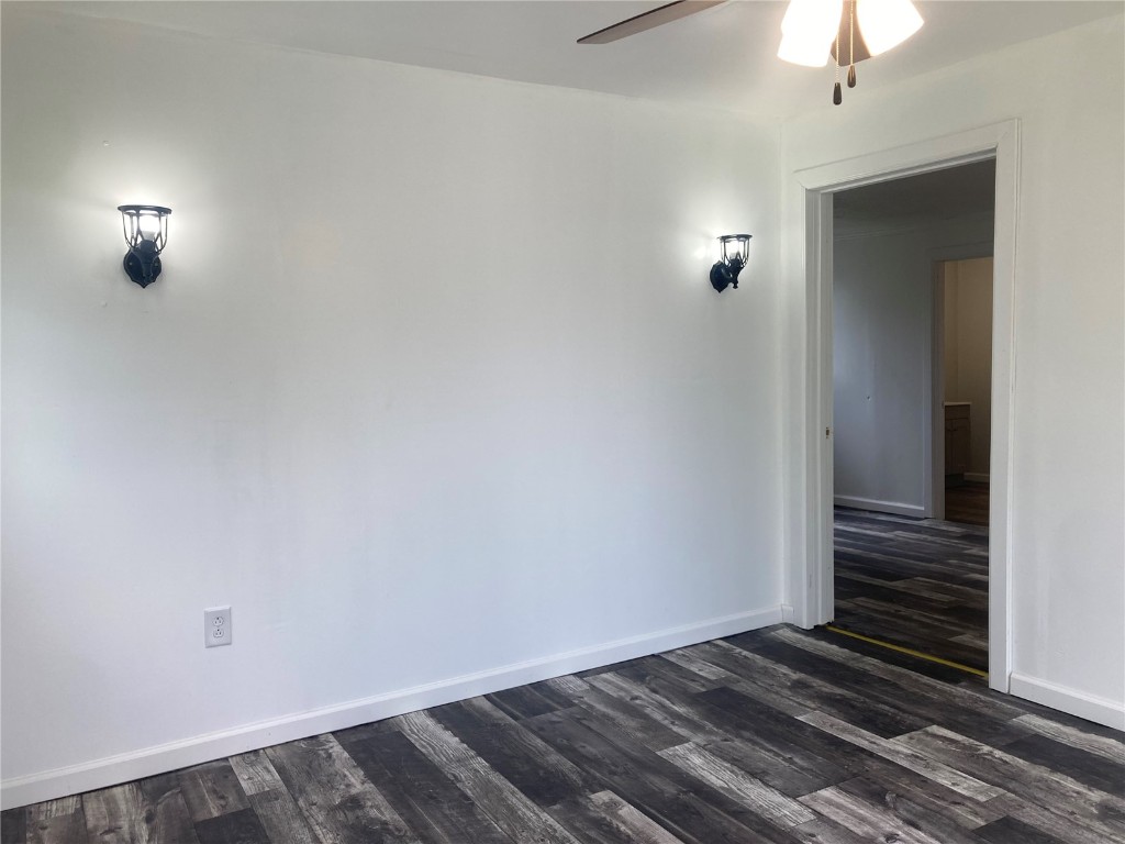1002 S 8th Avenue Vinton IA 52349