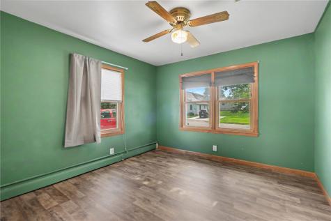 321 Rose Avenue Swisher IA 52338