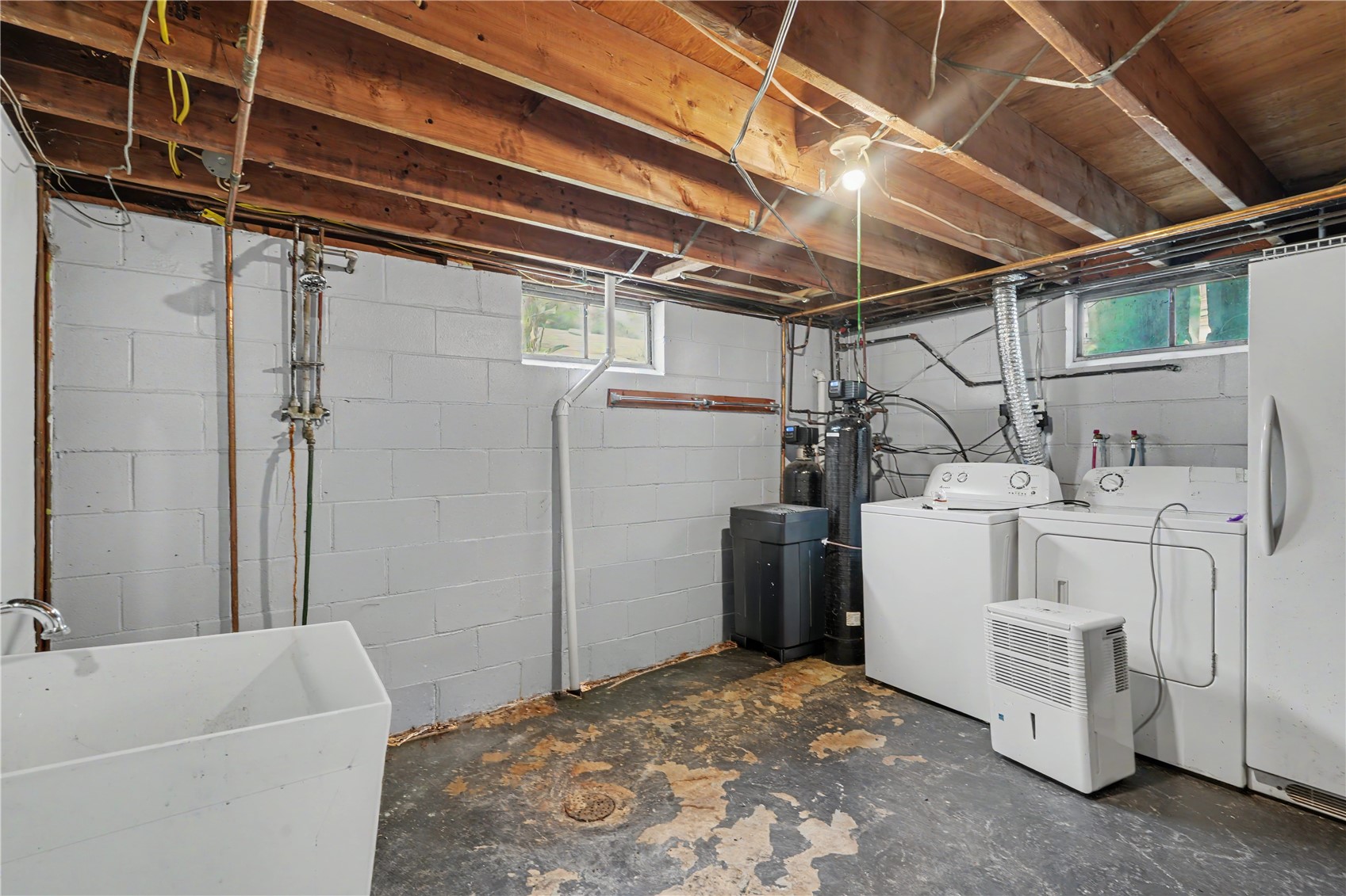 321 Rose Avenue Swisher IA 52338