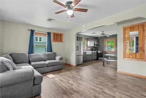 321 Rose Avenue Swisher IA 52338