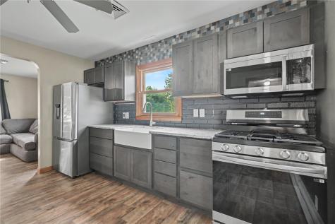 321 Rose Avenue Swisher IA 52338