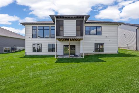 620 Rock Ridge Road Tiffin IA 52340