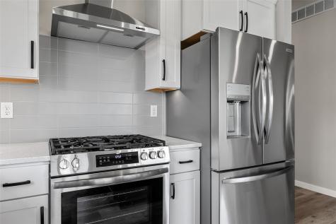 3064 Ridgeview Circle Coralville IA 52241