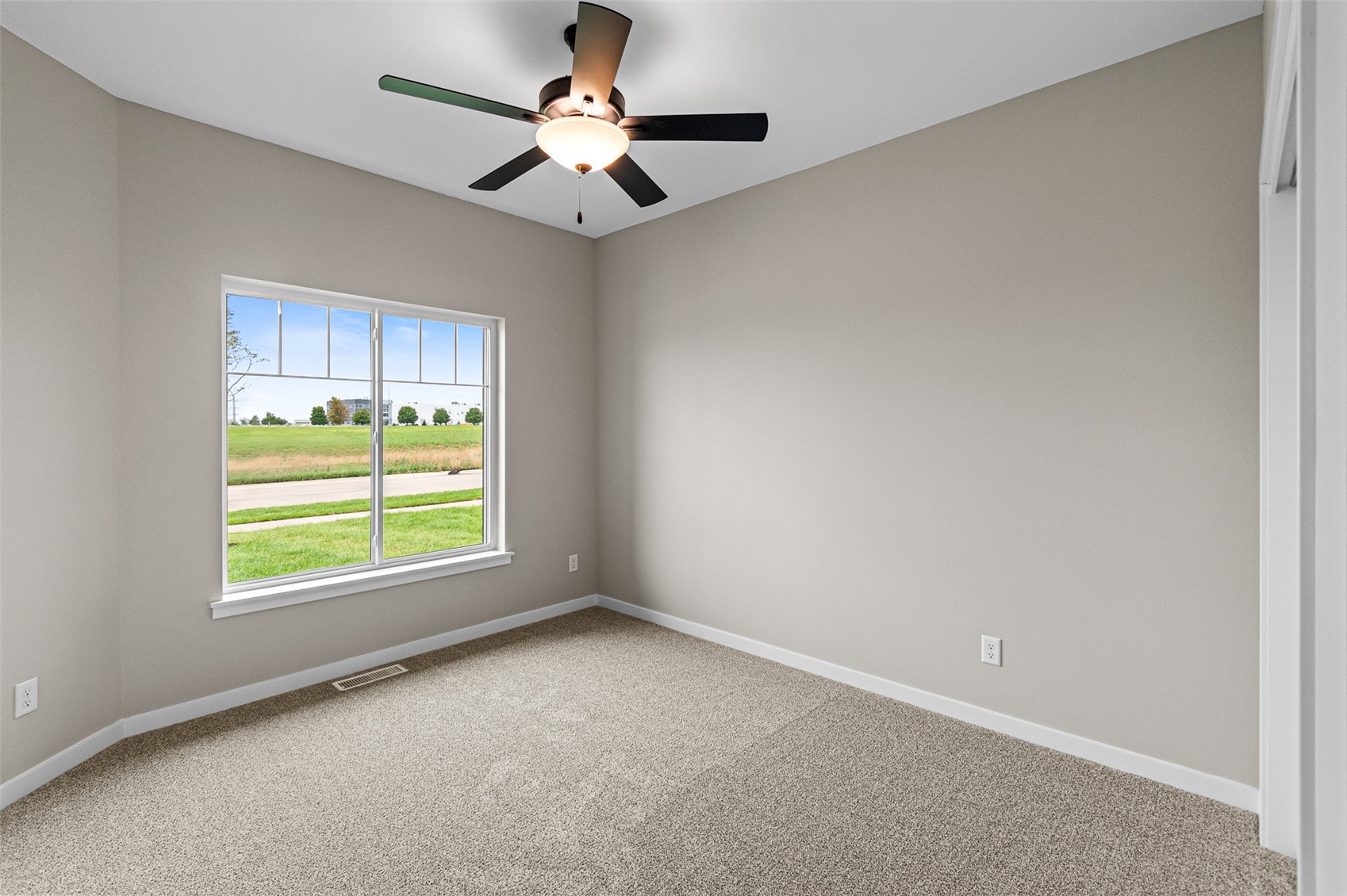 3064 Ridgeview Circle Coralville IA 52241
