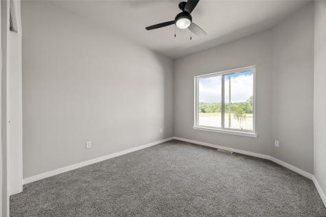 3064 Ridgeview Circle Coralville IA 52241