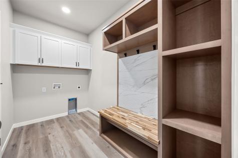 3064 Ridgeview Circle Coralville IA 52241