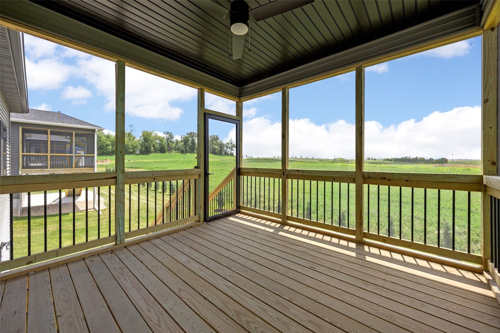 3064 Ridgeview Circle Coralville IA 52241