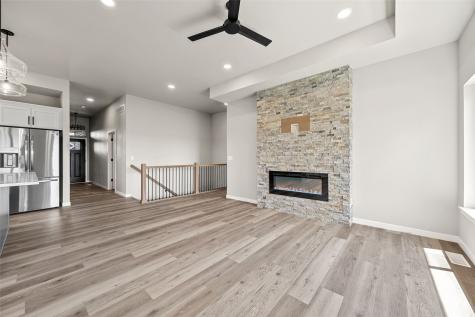 3064 Ridgeview Circle Coralville IA 52241
