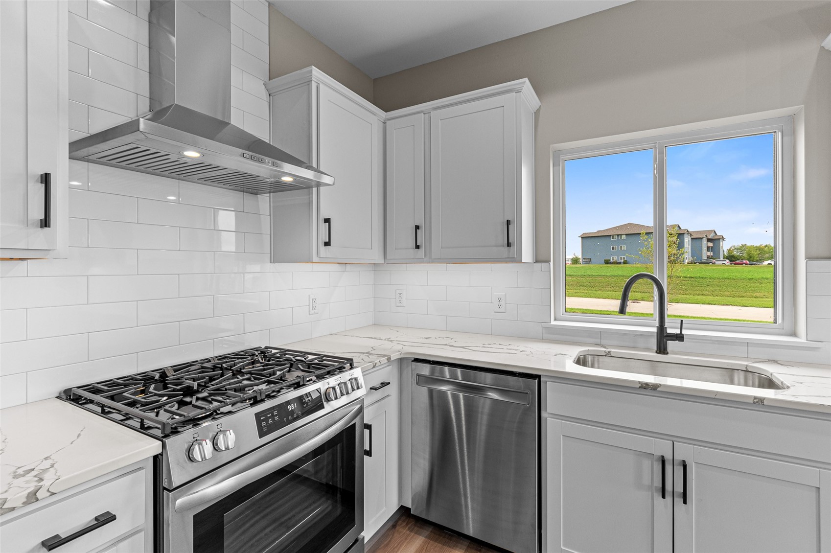 3064 Ridgeview Circle Coralville IA 52241