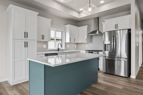 3064 Ridgeview Circle Coralville IA 52241