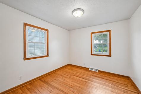 1212 18th Street NW Cedar Rapids IA 52405