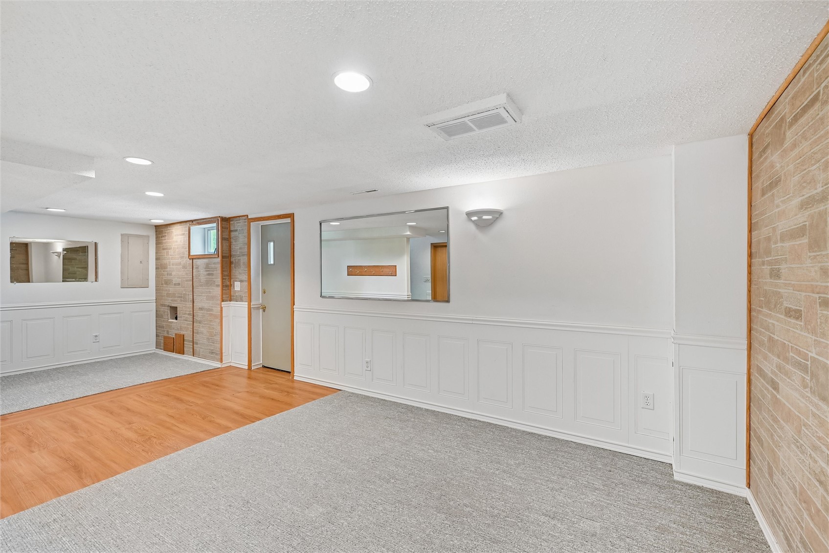 1212 18th Street NW Cedar Rapids IA 52405