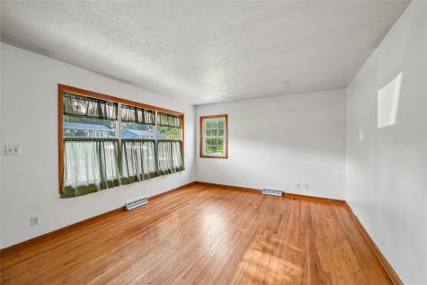 1212 18th Street NW Cedar Rapids IA 52405