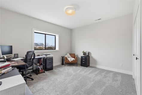 6720 Caldwell Lane NE Cedar Rapids IA 52411